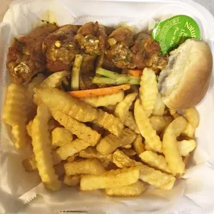 Season wings!!! We have lunch specials!!!
