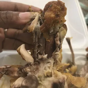 food, chicken wings and fried chicken