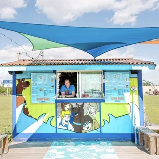 MAC's Scooby Shack is in its 14th season at Memorial &amp; Bryant.