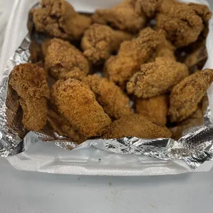 chicken wings and fried chicken, food