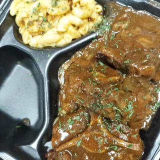Pop's Smothered Oxtails
