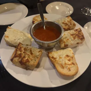 Pane all'Aglio e Mozzarella