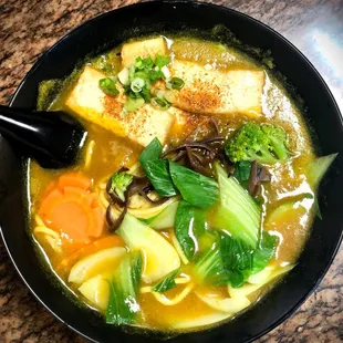 Vegetarian Curry Ramen