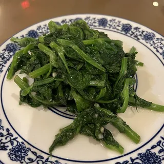 Stir Fried Snow Pea Leaves with Fresh Garlic