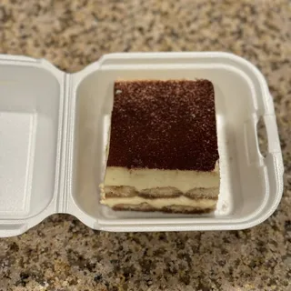 Tiramisu Cake