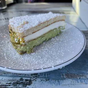 Ricotta &amp; Pistachio Cake