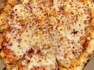 Mamma Ramona's Pizzeria