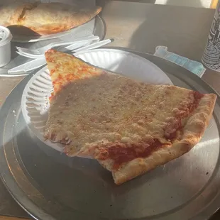food, pizza