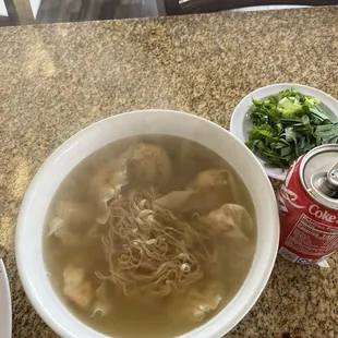 Wonton soup