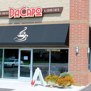 Dacapo in Temperance, MI 48182.  Great coffee!