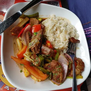 Lomo Saltado
