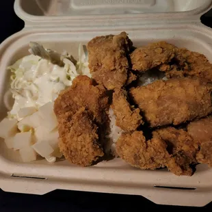 Boneless chicken plate