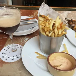 Fries and spicy aioli, Espresso Martini