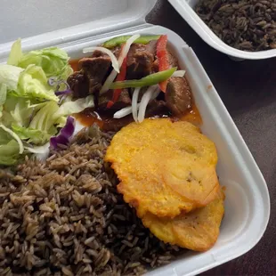 Black rice and stewed beef