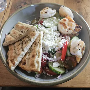 Greek Salad w/Shrimp