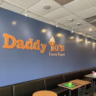 Daddy Yo's Frozen Yogurt