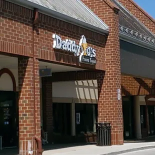 Yes it's in a strip mall.