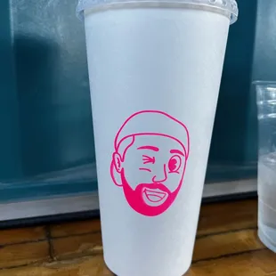 Nice logo on the cups