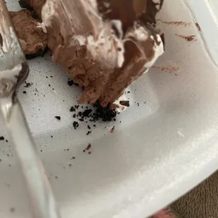 This is what they are selling and trying to pass off as cake. It's pie.