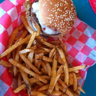 Double cheese burger with fries