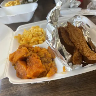 Fried catfish, Mac n cheese and sweet potatoes