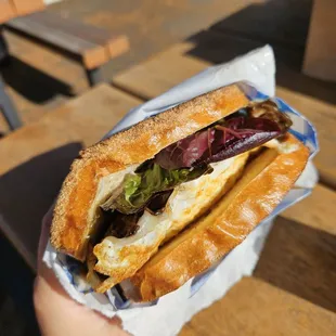 Maitake mushroom sandwich