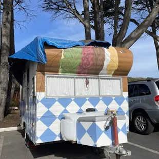 outside, burritos and wraps