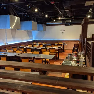 sushi and sashimi, interior