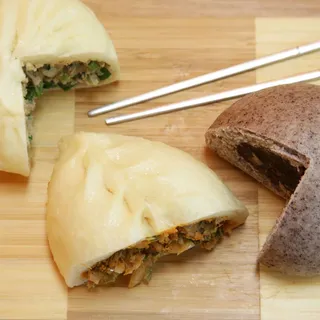 Kimchi Pork Dumpling