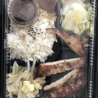 Black Pepper Pork Chop with Rice 黑胡椒豬排飯