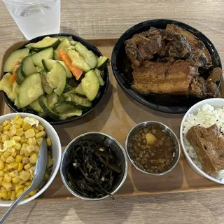 Preserved Veggie Stewed Pork with Rice
