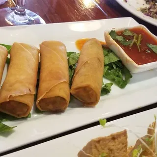 Harvest Vegetarian Spring Rolls
