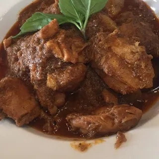Burmese Chicken Curry with Potatoes