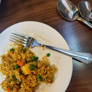 Pineapple fried rice