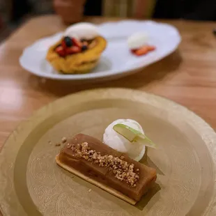 Apple Mille feuille and pumpkin creme bruleé