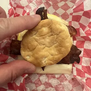 Biscuit breakfast Sandwich