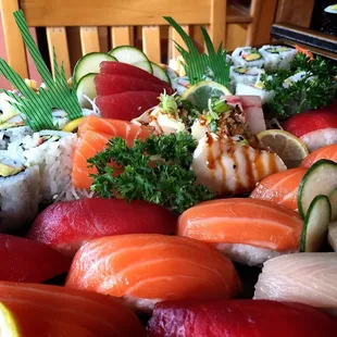 food, sushi, sashimi, sushi and sashimi