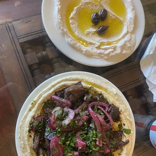 Hummus with Meat
