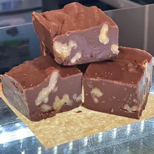 Mrs Doubtfire - chocolate walnut