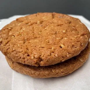 Peanut butter sandwich cookie