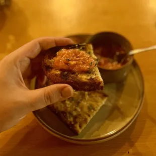 Pan con tomate