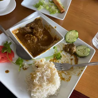 62. Massaman Lamb