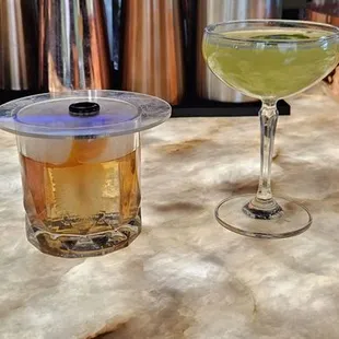 oysters and mussels, drink