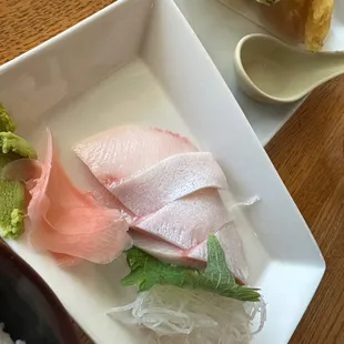 Yellow tail Sashimi