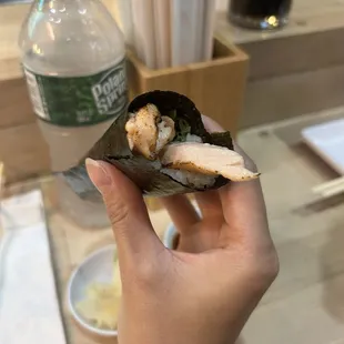 seared salmon hand roll