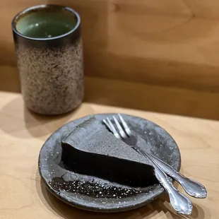 Sesame cheesecake, not good.
