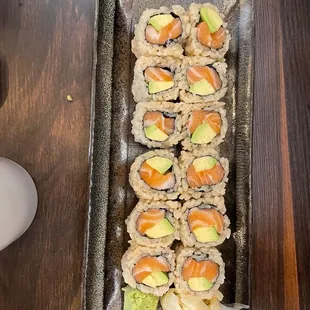 Salmon Avocado Maki