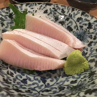 Hamachi Toro