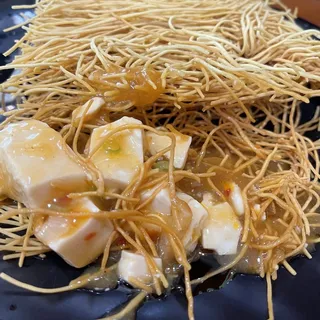 Mapo Tofu Crispy Noodle