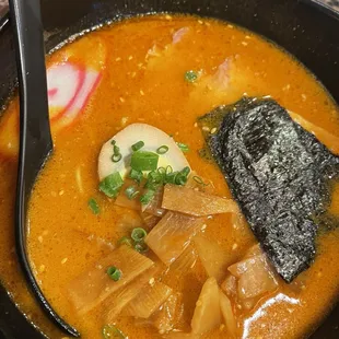 ramen and noodles, food